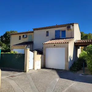  Hébergement de vacances Aux Citrons